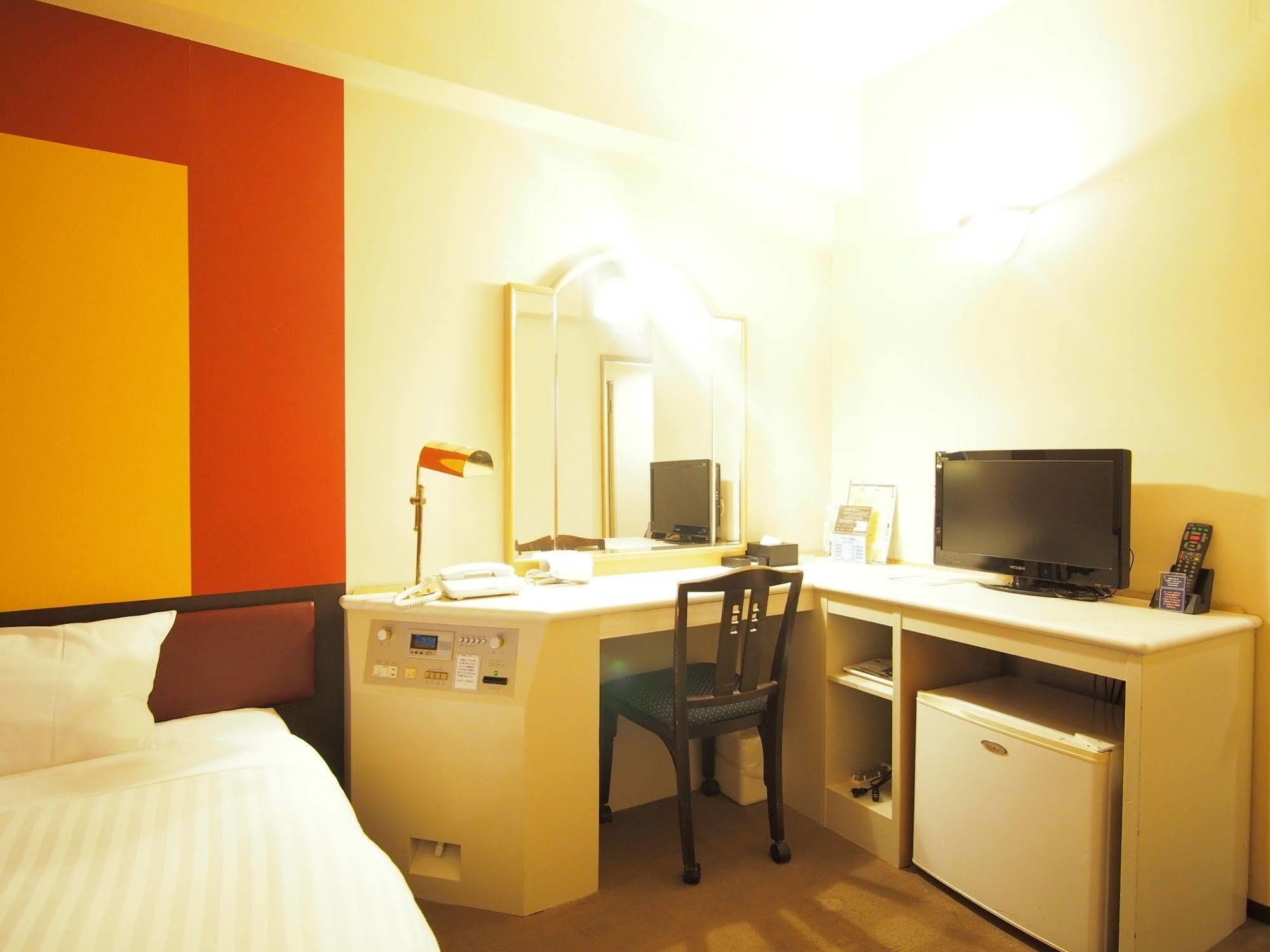 Yokohama Isezakicho Washington Hotel Zewnętrze zdjęcie