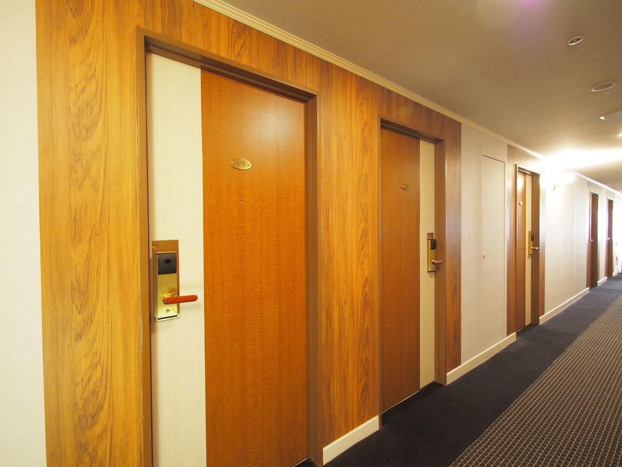 Yokohama Isezakicho Washington Hotel Zewnętrze zdjęcie